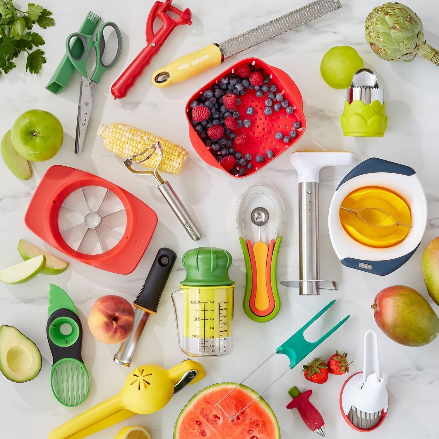 image:imageSur La Table Manual Citrus Juicer HighPerformance Hand Juicer with Clear Measuring Cup Yellow Reaming Cone Green Plunger amp Metal Prong for Maximum Juice Extraction