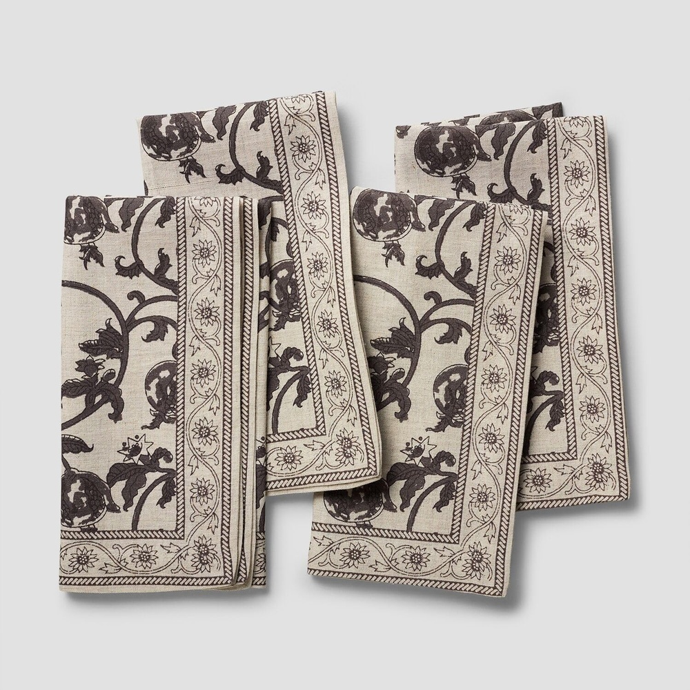 image:imageSur La Table Floral Blossom Napkins Set of 4 GreenCharcoal