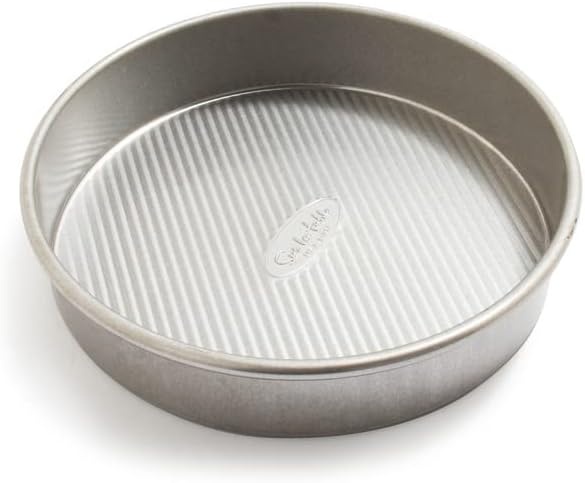 image:imageSur La Table Platinum Pro Round Cake Pan 9 Silver