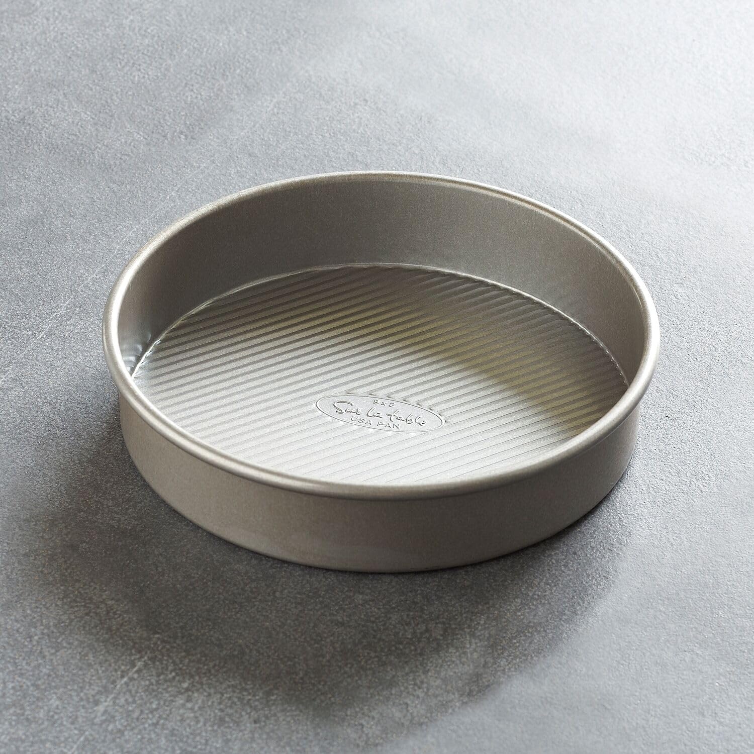 image:imageSur La Table Platinum Pro Round Cake Pan 9 Silver