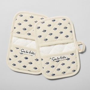 image:imageSur La Table Tulip Mini Mitts Set of 2 White