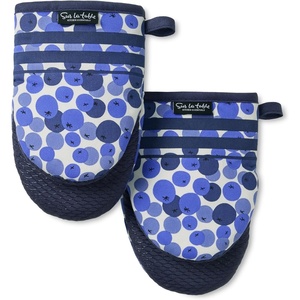 image:imageSUR LA Table Kitchen Essentials Fresh Blueberries Fruit Mini Oven Mitt 2Pack Set Heat Resistant 100 Cotton Flexible NonSlip Silicone Grip BlueWhite 55x8BlueWhite