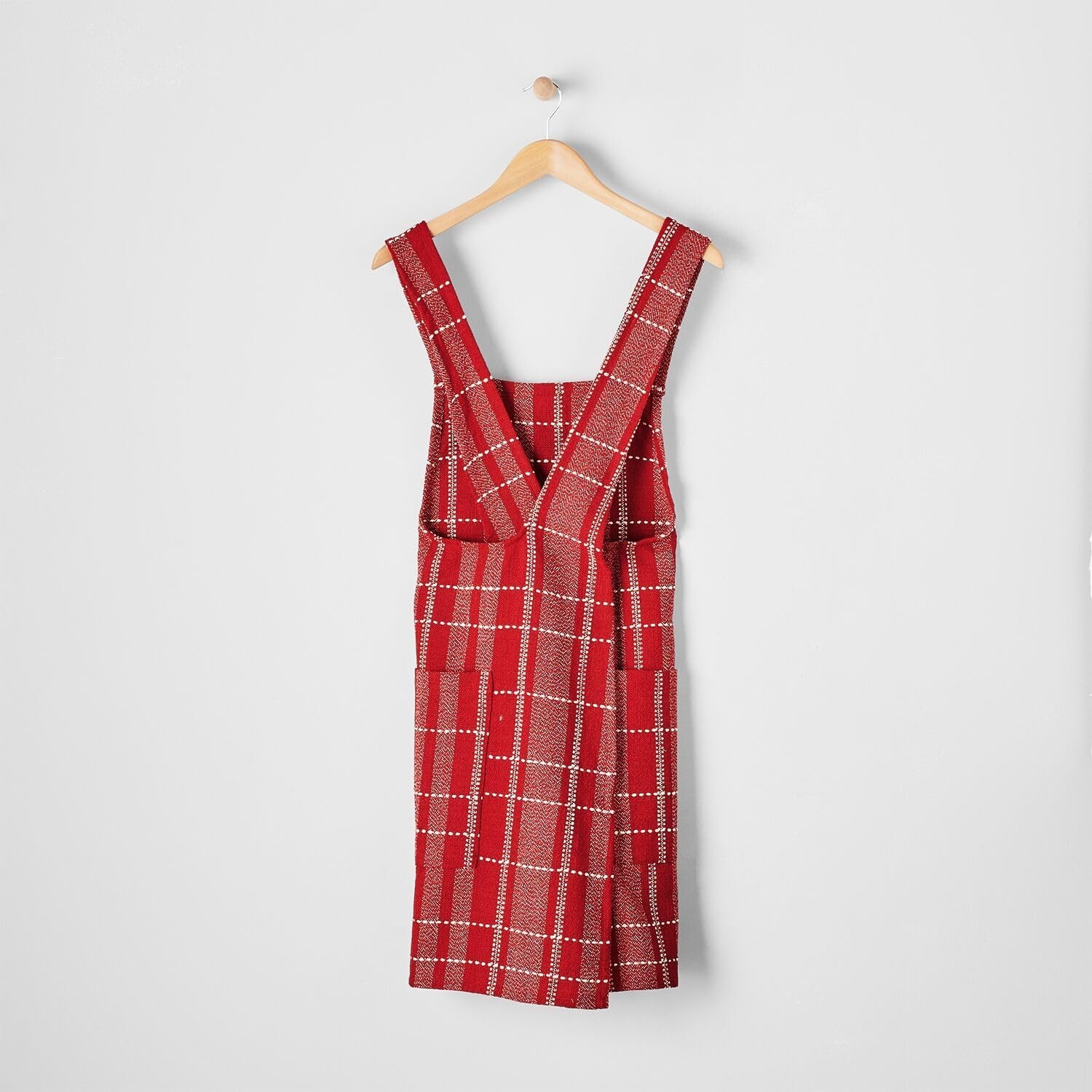 image:imageSur La Table Plaid Smock Apron Red FullCoverage Cotton Smock Apron with Classic Plaid Pattern Pockets and Tie Back