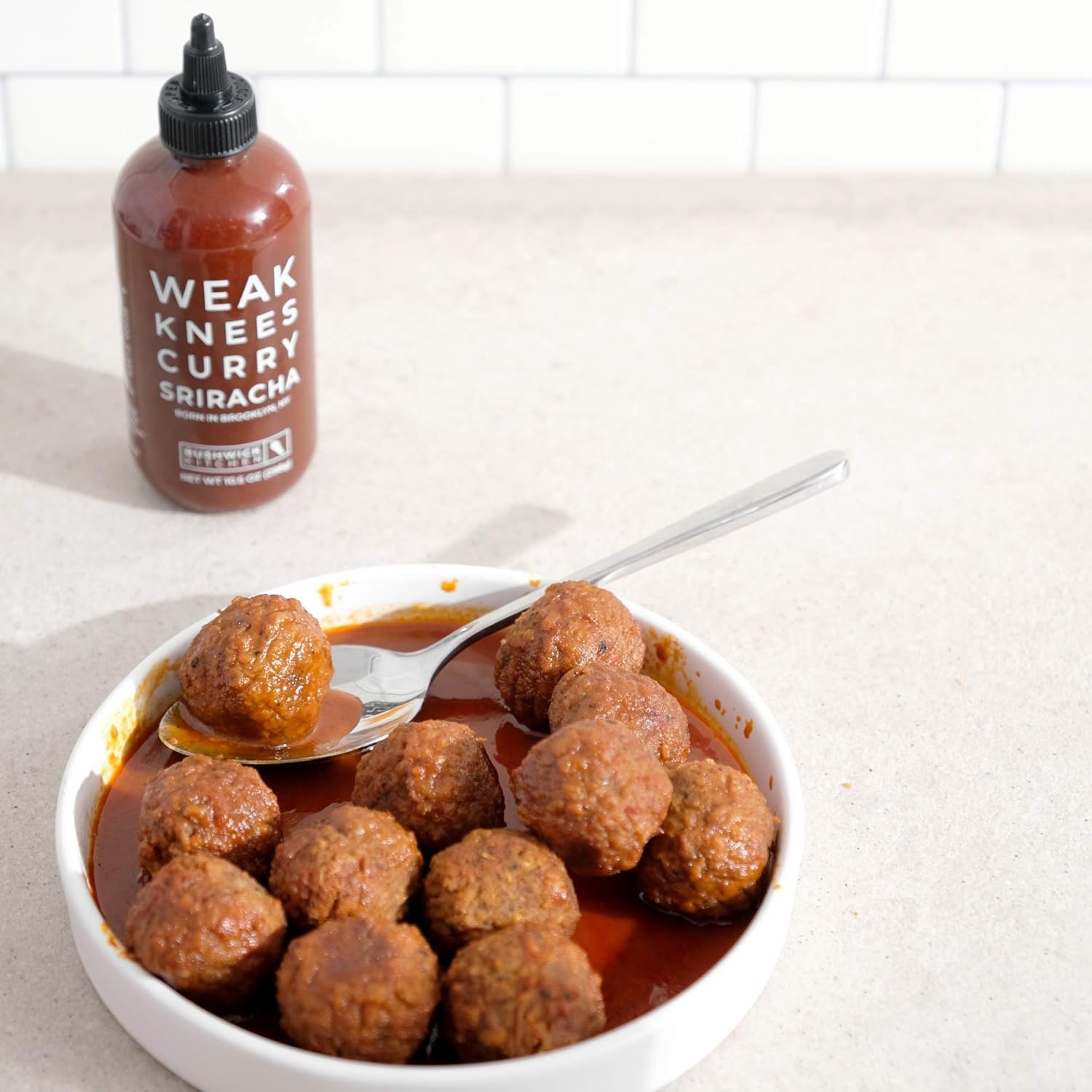 image:imageWeak Knees Gochujang Sriracha Hot Sauce Infused with Bold Korean Gochujang Paste amp Classic Spicy Sriracha for Noodles Rice amp Marinades Made in the USA 105oz Squeeze BottleCurry Sriracha 105oz