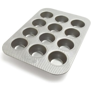 image:imageSur La Table Platinum Pro Standard Muffin Pan 12 Count Silver
