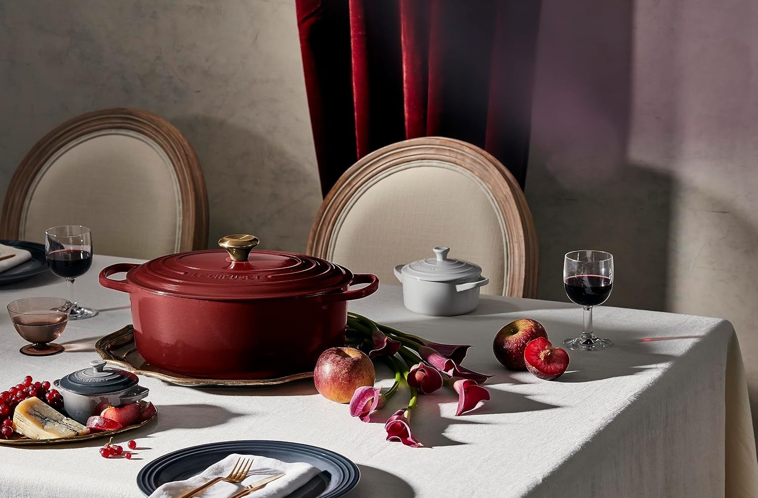 image:imageLe Creuset Enameled Cast Iron Signature Oval Dutch Oven 8 qt WhiteGarnet