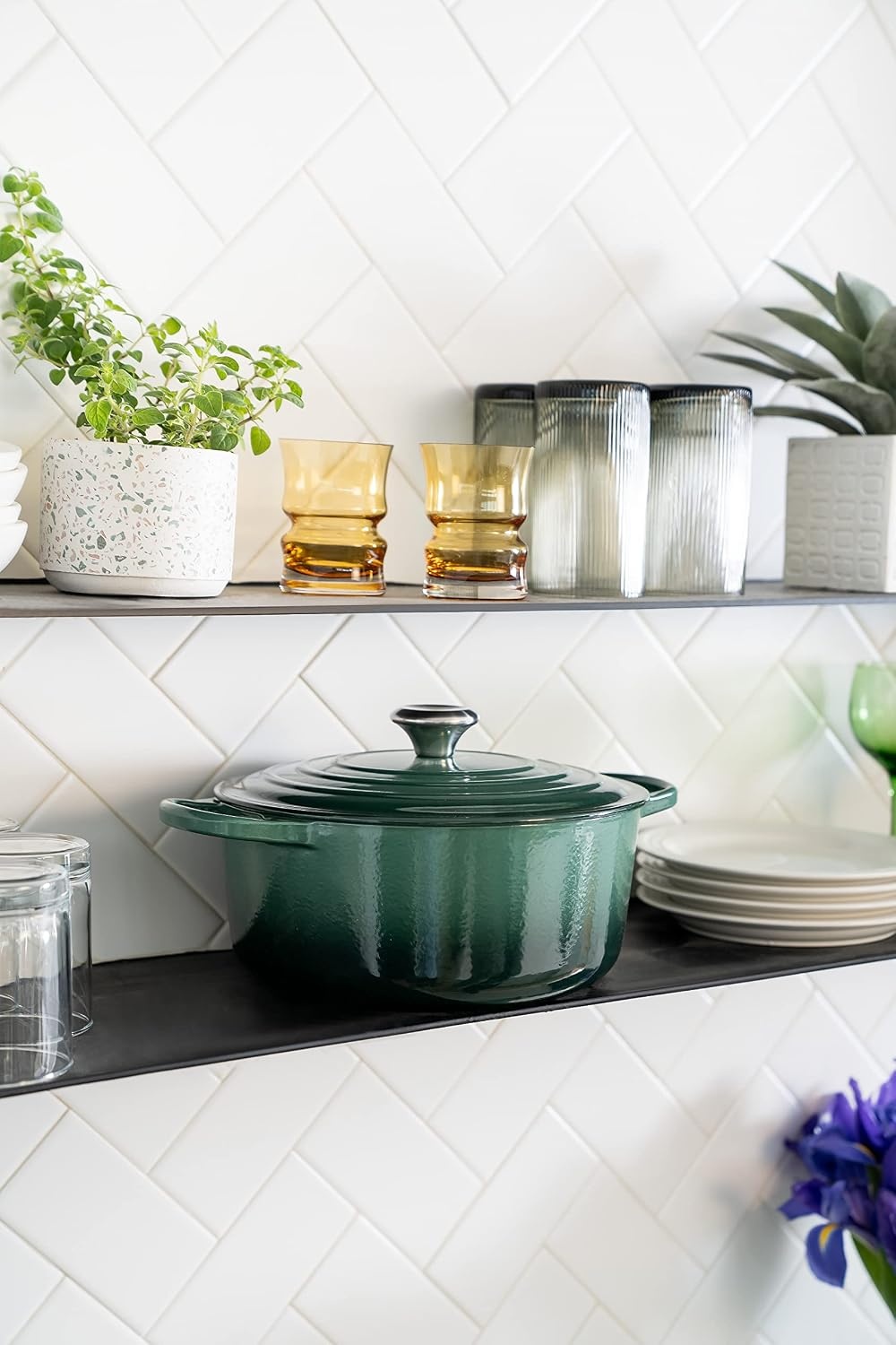 image:imageLe Creuset Enameled Cast Iron Signature Round Dutch Oven 725 qt ArtichautArtichaut