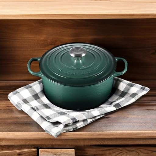 image:imageLe Creuset Enameled Cast Iron Signature Round Dutch Oven 725 qt ArtichautArtichaut
