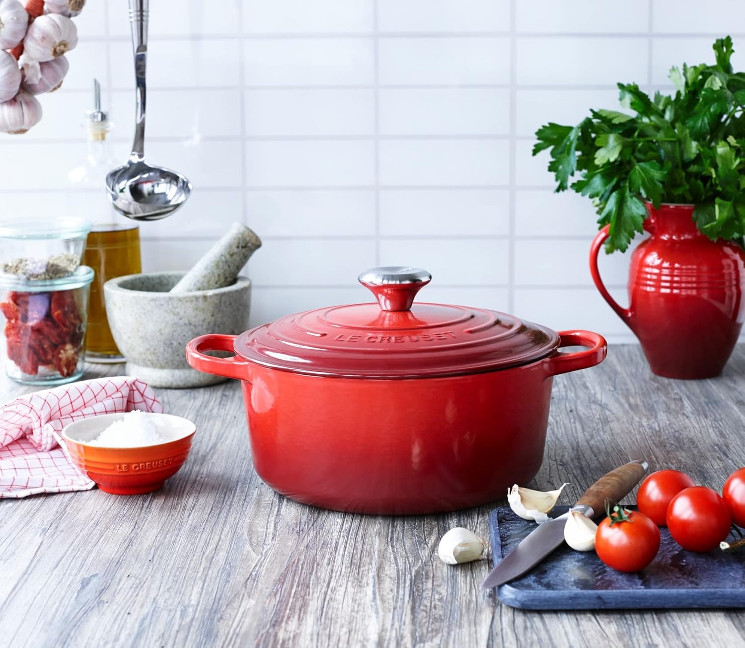 image:imageLe Creuset Enameled Cast Iron Signature Round Dutch Oven 725 qt ArtichautCerise