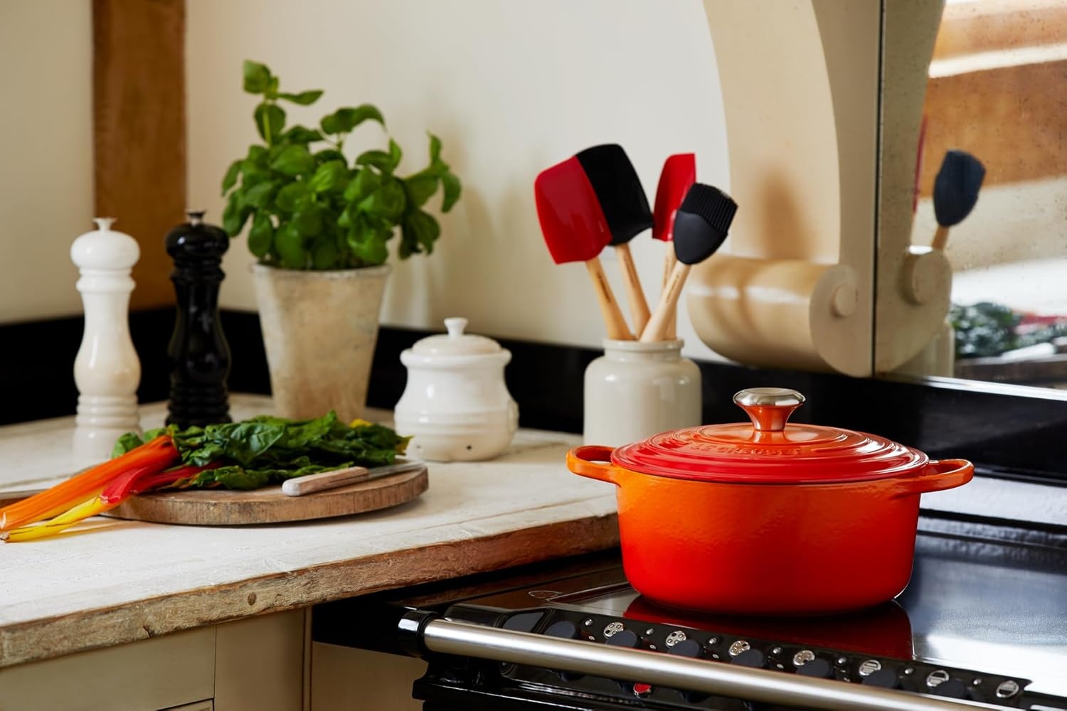 image:imageLe Creuset Enameled Cast Iron Signature Round Dutch Oven 725 qt ArtichautFlame