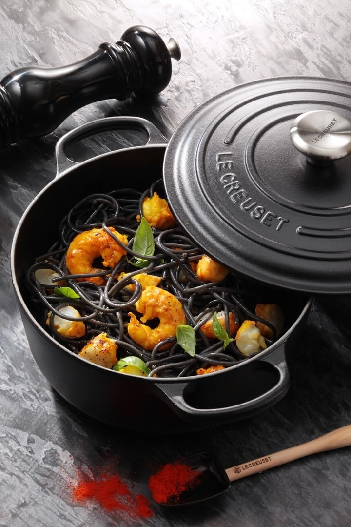 image:imageLe Creuset Enameled Cast Iron Signature Round Dutch Oven 725 qt ArtichautLicorice