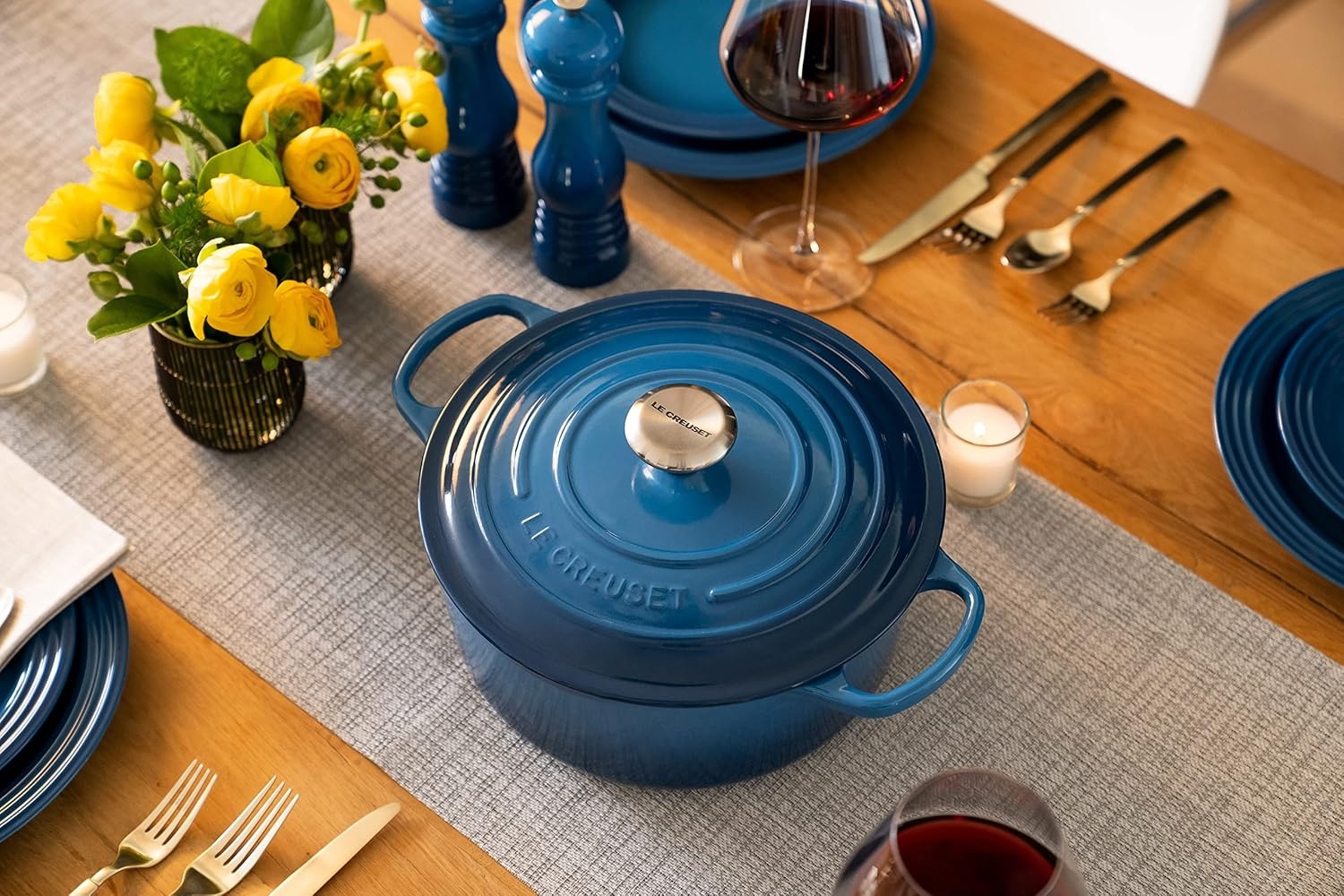 image:imageLe Creuset Enameled Cast Iron Signature Round Dutch Oven 725 qt ArtichautMarseille