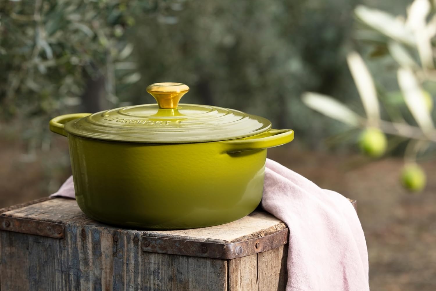 image:imageLe Creuset Enameled Cast Iron Signature Round Dutch Oven 725 qt ArtichautOlive