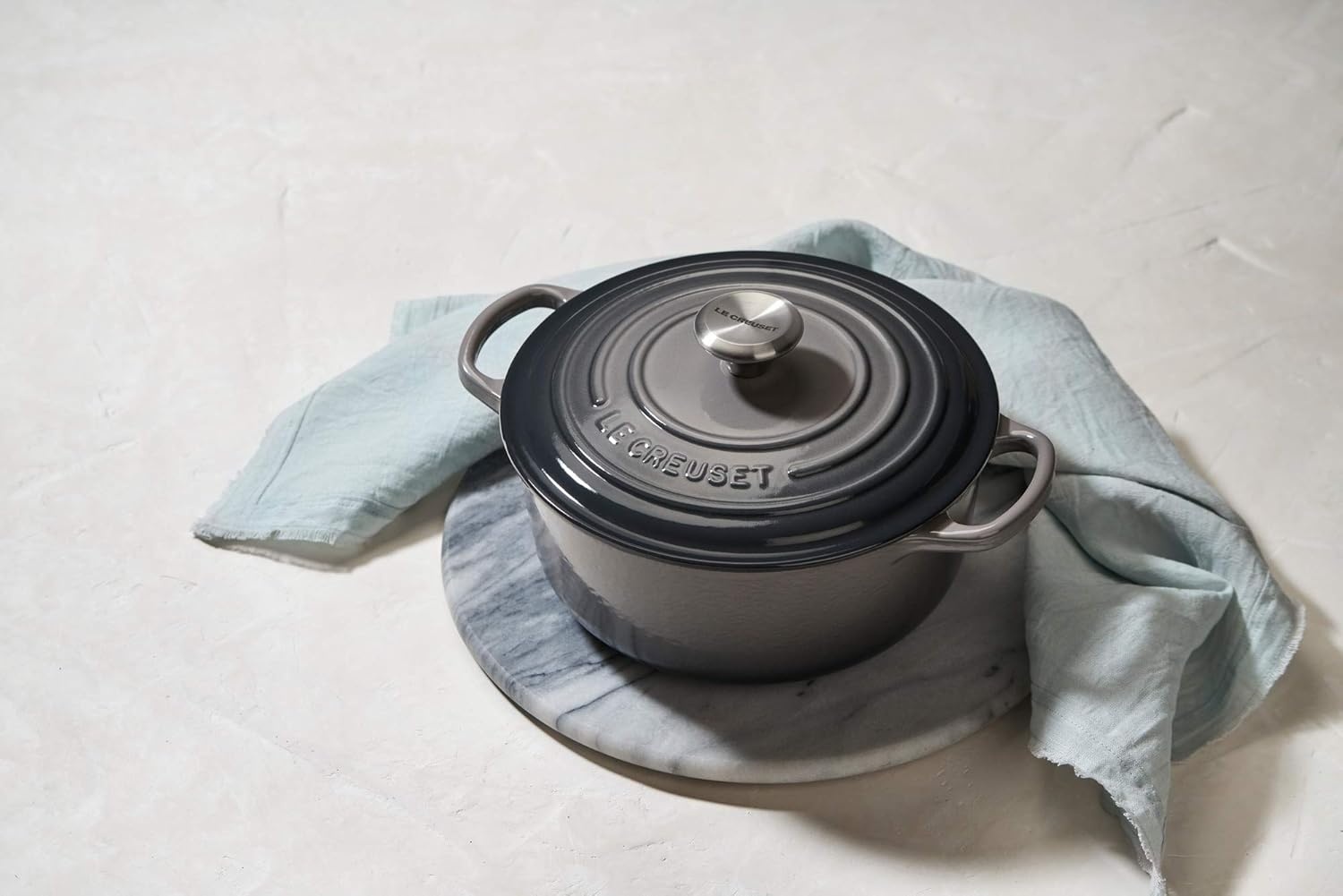 image:imageLe Creuset Enameled Cast Iron Signature Round Dutch Oven 725 qt ArtichautOyster