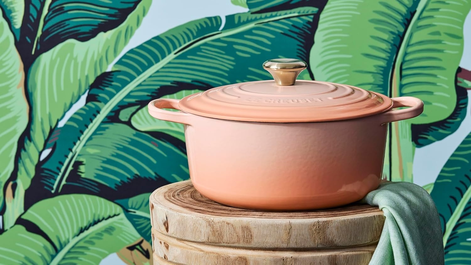 image:imageLe Creuset Enameled Cast Iron Signature Round Dutch Oven 725 qt ArtichautPeche