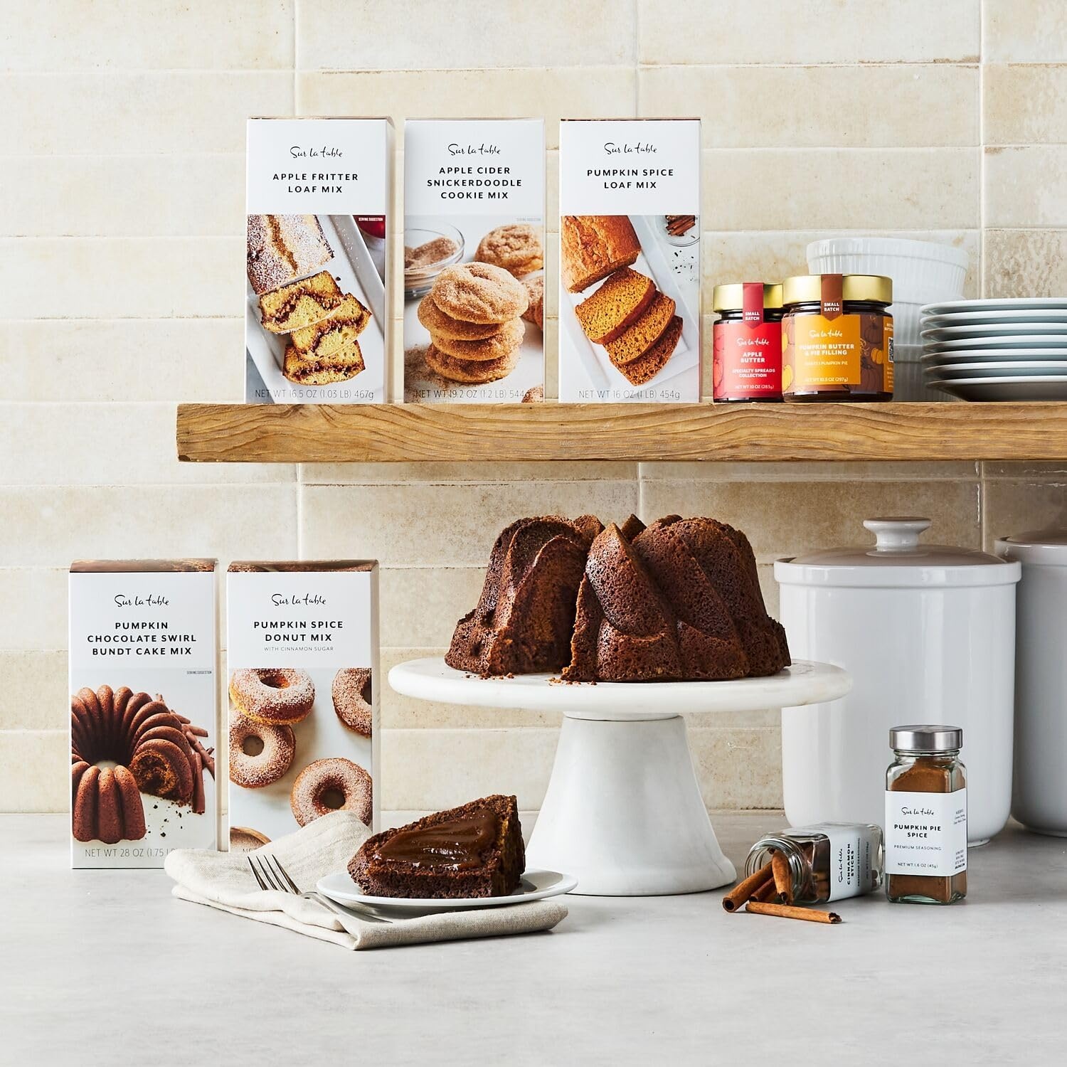 image:imageSur La Table Marble Cake Stand White